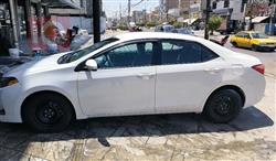 تۆیۆتا کۆرۆلا